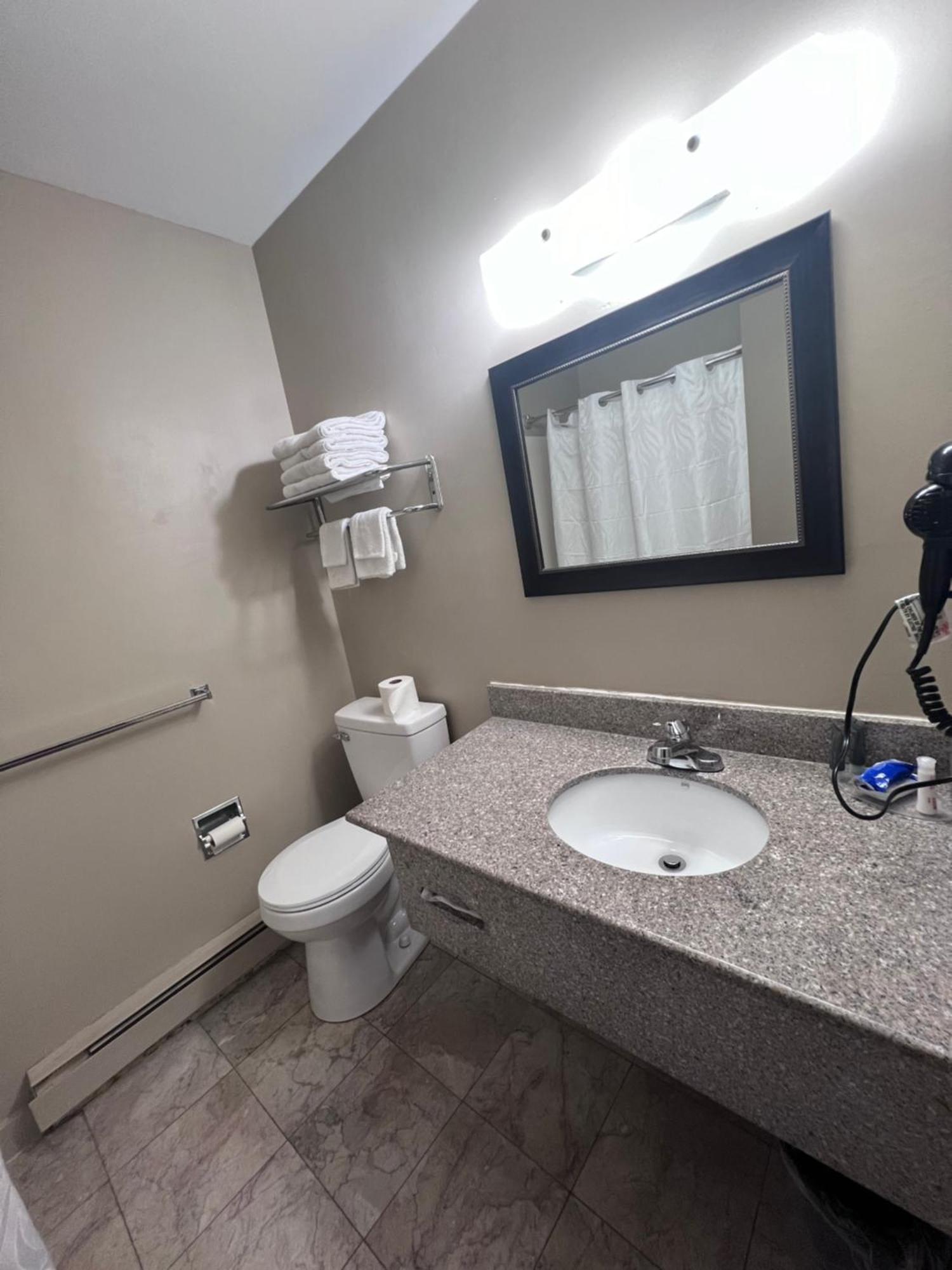 Rodeway Inn & Suites Hershey Eksteriør bilde